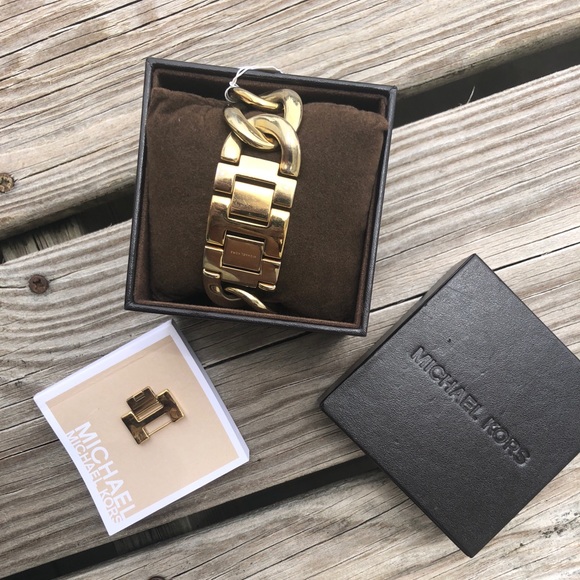 Michael Kors watch - Picture 7 of 8